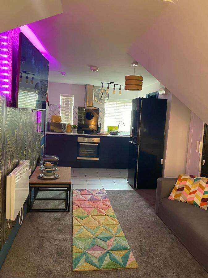 Vibrant & Modern Studio Apartment In Birmingham Zewnętrze zdjęcie